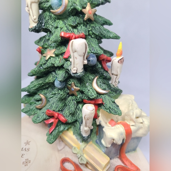 Vintage Goebel 1998 Musikfest Collection Christmas Surprise Musical- READ - Picture 6 of 6